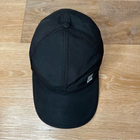 Jockey Move Black Stay Dry Technology Adjustable Athletic Hat - Picture 6 of 11